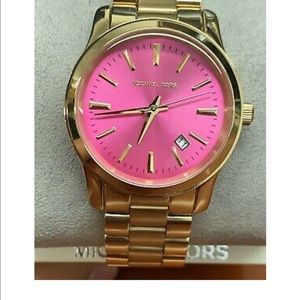 Runway Michael Kors Pink face Gold watch